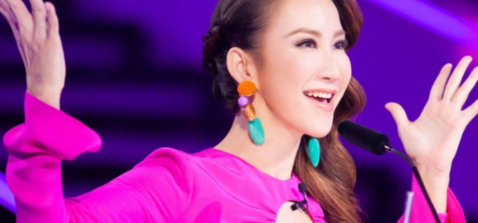 李玟为什么长得像外国人