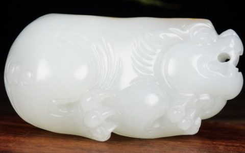 玉可以和紫水晶一起佩戴吗