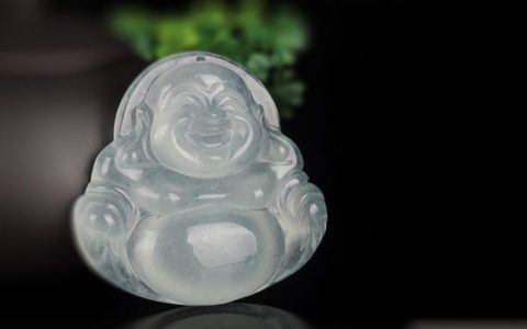 是不是a货翡翠都能过紫光灯