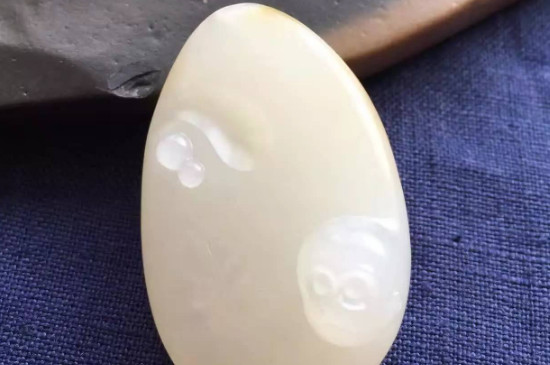 米达料和羊脂玉的区别