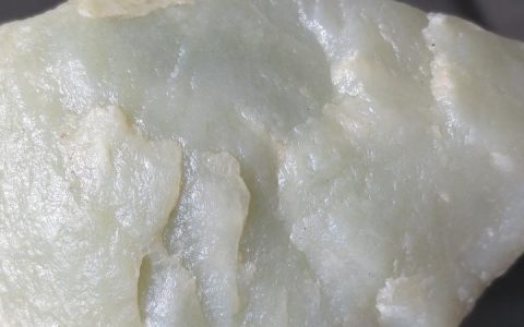 和田玉山料和籽料的区别是什么