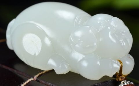 羊脂白玉和和田玉区别