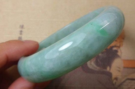 冰种翡翠鉴别方法