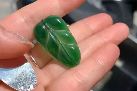 危料翡翠对身体有害吗