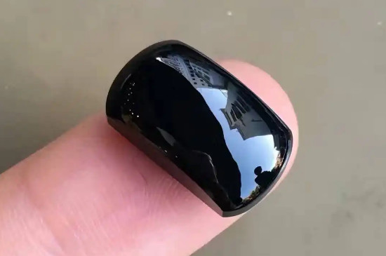 墨翠透光和不透光的区别