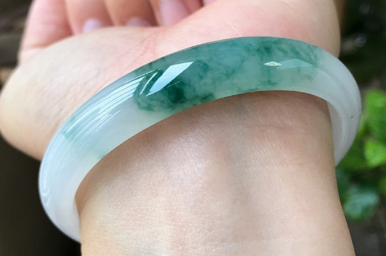 怎么辨别翡翡翠真假
