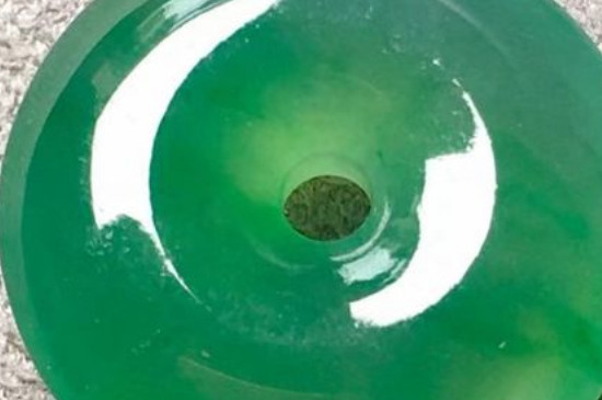 老坑翡翠的特点