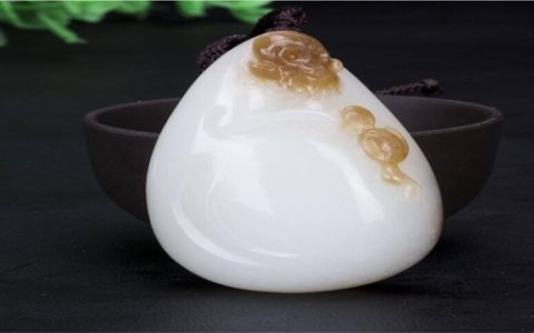 戴和田玉的功效与作用