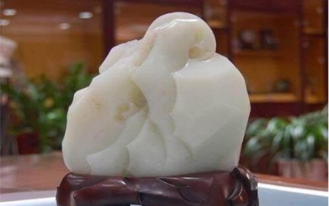 和田玉别人戴过能戴吗，戴和田玉的注意事项