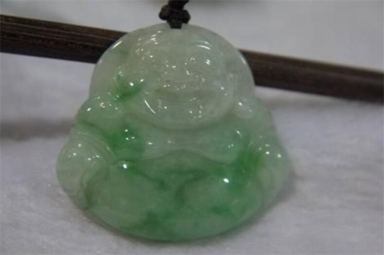 翡翠起刚什么意思