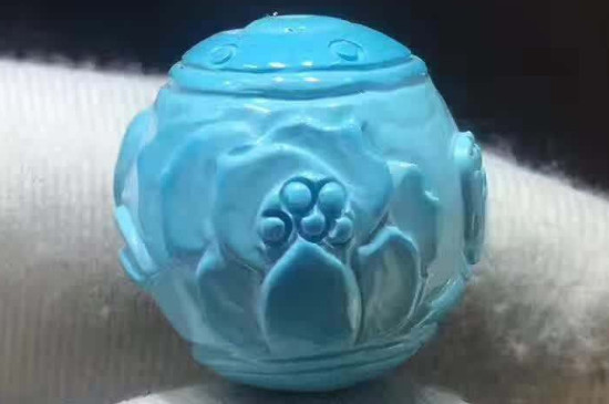 绿松石表面发黏