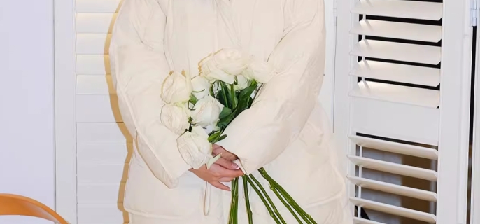 白色羽绒服脏了怎么洗白小妙招